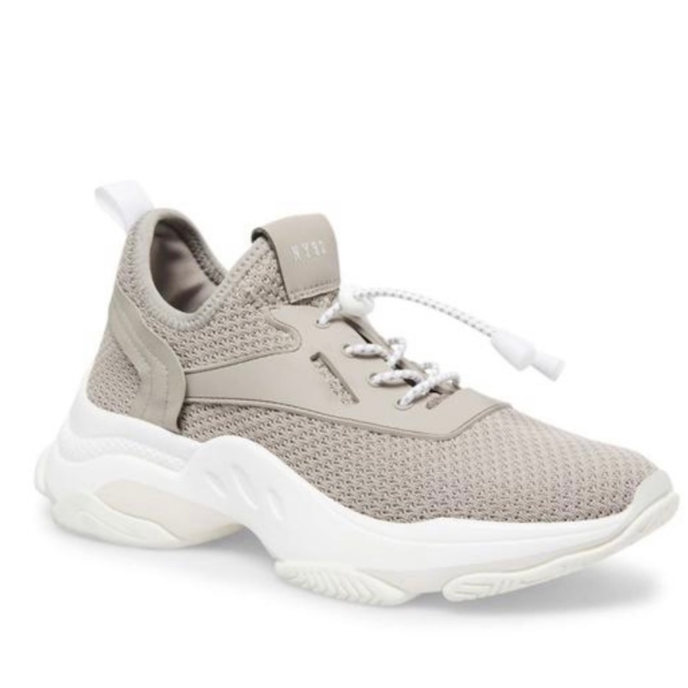 Steve Madden “Myles” Sneakers